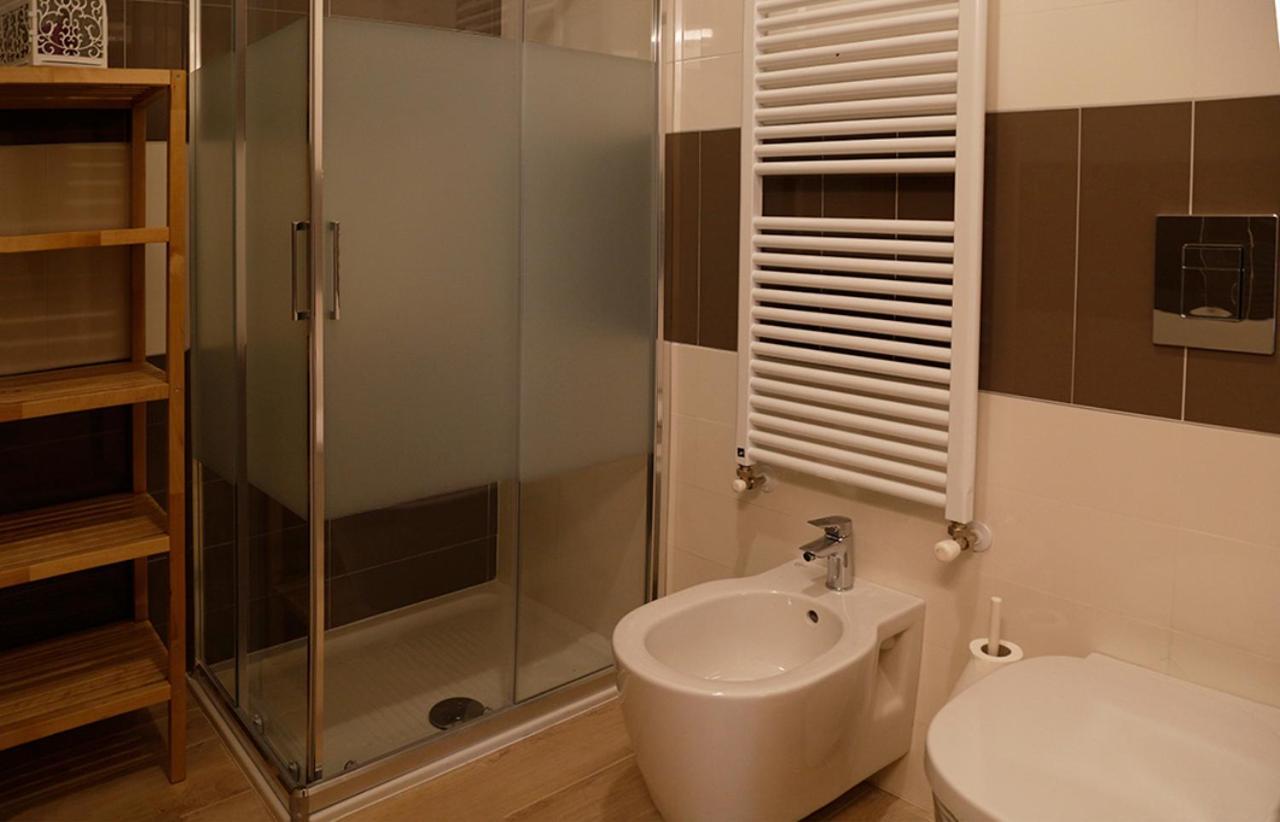 C.A.V. B&B Curiel20 San Donato Milanese Bagian luar foto