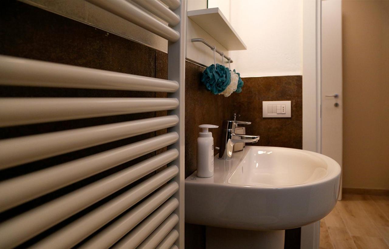 C.A.V. B&B Curiel20 San Donato Milanese Bagian luar foto