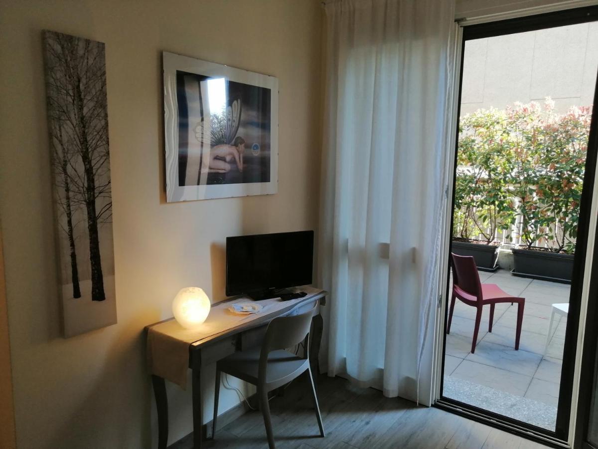 C.A.V. B&B Curiel20 San Donato Milanese Bagian luar foto